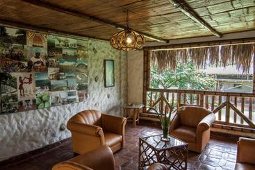 هتل Campestre El Fuerte