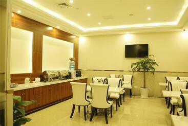 Otel Greentree Inn Fuyang Linquan County Yiwu Trade City Express