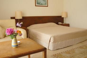 3s Beach Club Hotel