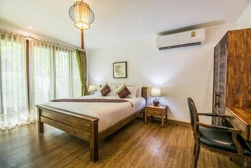 Hotel Eoutfitting Doikham Resort