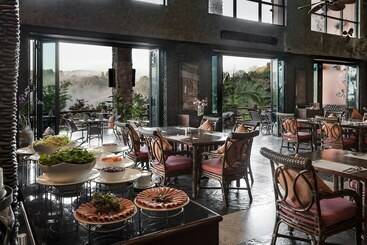 هتل Katiliya Mountain Resort And Spa