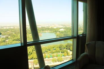 هتل Lake View