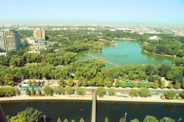 هتل Lake View