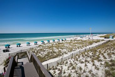 هتل Resortquest Rentals At Crystal Sands East & West