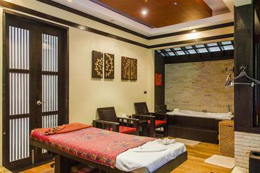 استراحتگاه Kirikayan Luxury Pool Villas & Suite