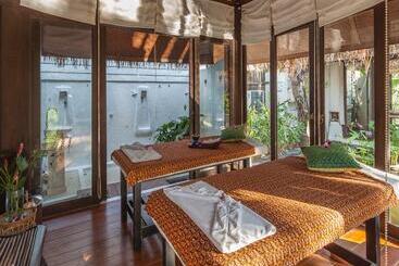 Dhevan Dara Resort & Spa Hua Hin   Pool Villa