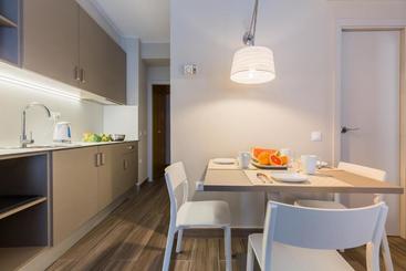 Flateli 430 Bcn