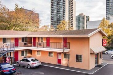 Hotel Econo Lodge City Center