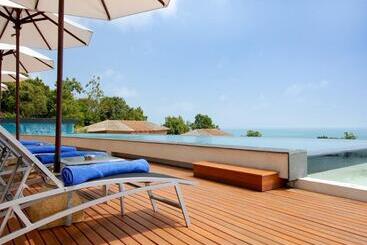 Kc Resort & Over Water Villas