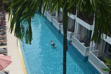 استراحتگاه Apasari Krabi   Sha Extra Plus