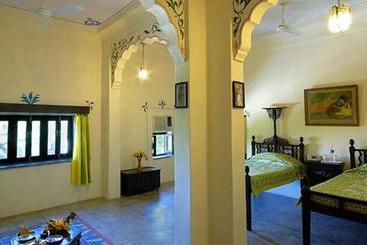هتل Jhalamand Garh, Jodhpur