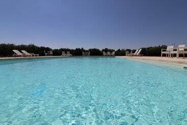 پانسیون B B With Swimming Pool Tenuta Agrumi Del Salento Triple Deluxe Citrus Attic