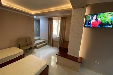 پانسیون Your Home