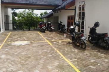 호텔 My Room Cepu Blora Redpartner