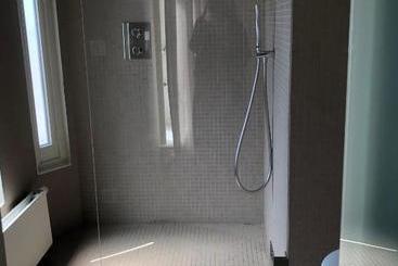 هتل The Scent Residence