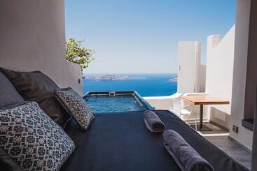 هتل Altana Heritage Suites