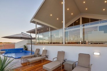 27 Kestrel Place