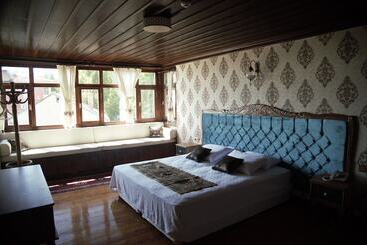 مبيت وإفطار Kucuk Aga Konagi