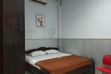 هتل Oyo 90529  Baruga Makassar