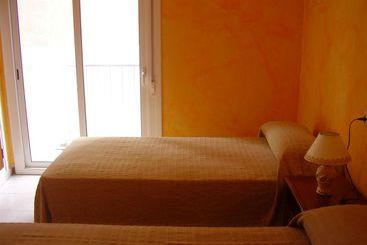 Hostal Blanes La Barca