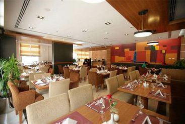 Auris Hotel Apartments Deira