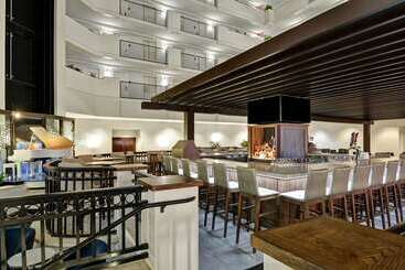 호텔 Embassy Suites By Hilton Orlando Downtown