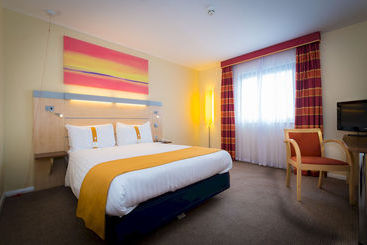 هتل Holiday Inn Express Aberdeen - Exhibition Centre