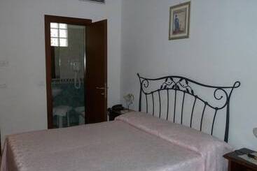 هتل Locanda Salieri