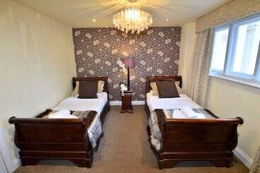 فندق Angmering Manor