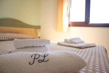 هتل Residence Punta Longa
