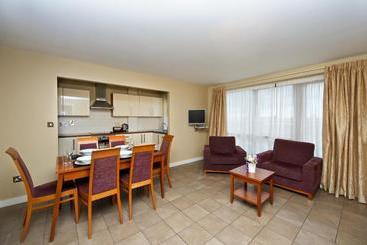 هتل Staycity Aparts Saint Augustine Street