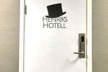 Hotel Henriks L