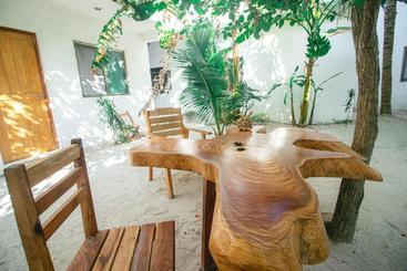 هتل Posada Yalekin Holbox