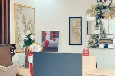هتل Reddoorz Hostel @ St. Paul Village Lapulapu
