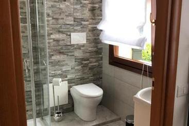 پانسیون Villa Trevisi  S