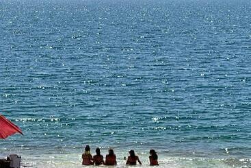 هتل آپارتمان Porto Dead Sea