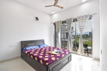 استراحتگاه Sky Villa 2bhk Lonavala