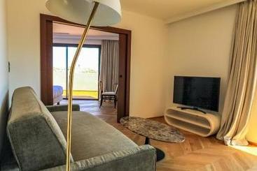 هتل Hôtel & Spa Rocabella