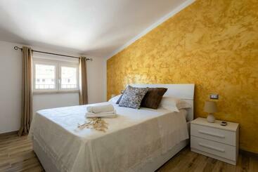 پانسیون Cadoni Guest House
