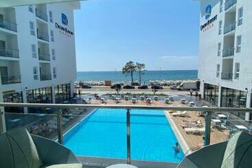 هتل Delfin Resort Kune