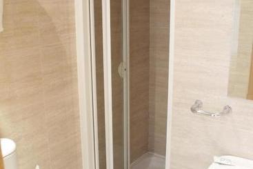 پانسیون Hostal Francisco Salinas