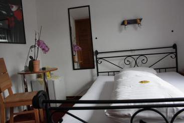 هتل Pension Domblick
