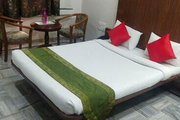 City Palace Hotel होटल सिटी पैलेस