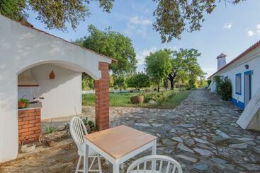 پانسیون Herdade Do Vale Da Abelheira By Mystay