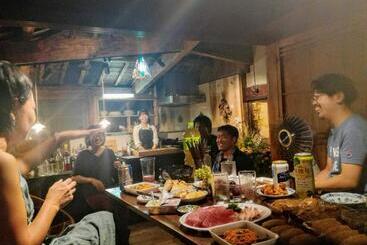 Hostel 東風ノ家(kochi No Ya)