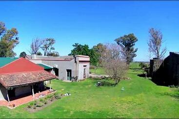 هاستل Estancia El Cangue