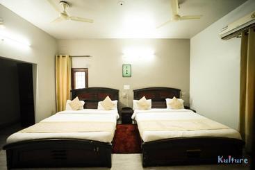 هاستل Theresidencyinn