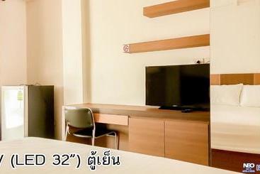 هتل Neo Km10โรงแรมที่พักใกล้สนามบินอู่ตะเภา แสมสาร สัตหีบ บ้านฉาง