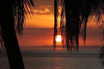 هتل Playa Reina