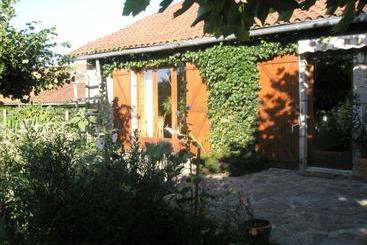 민박 La Ferme De Leychoisier
